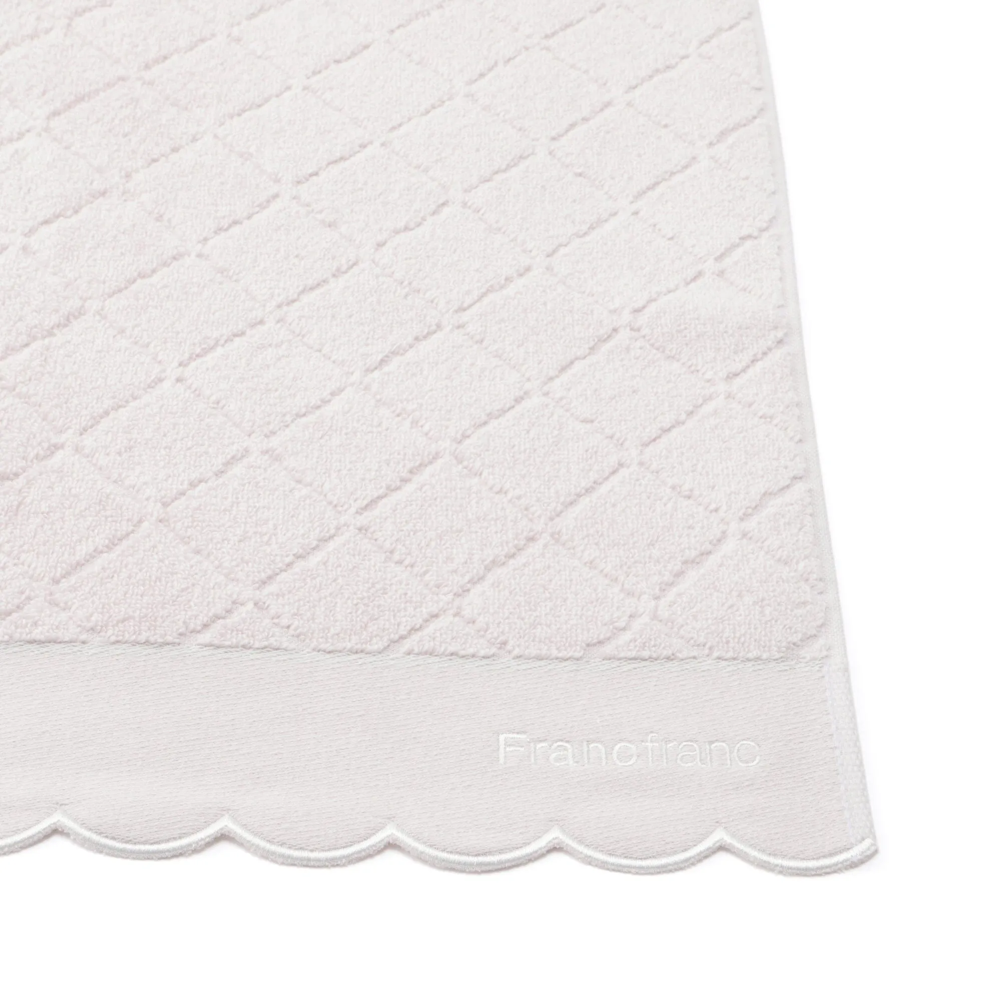 Antibacterial And Deodorizing Quilt Scallop Bath Towel, Pink