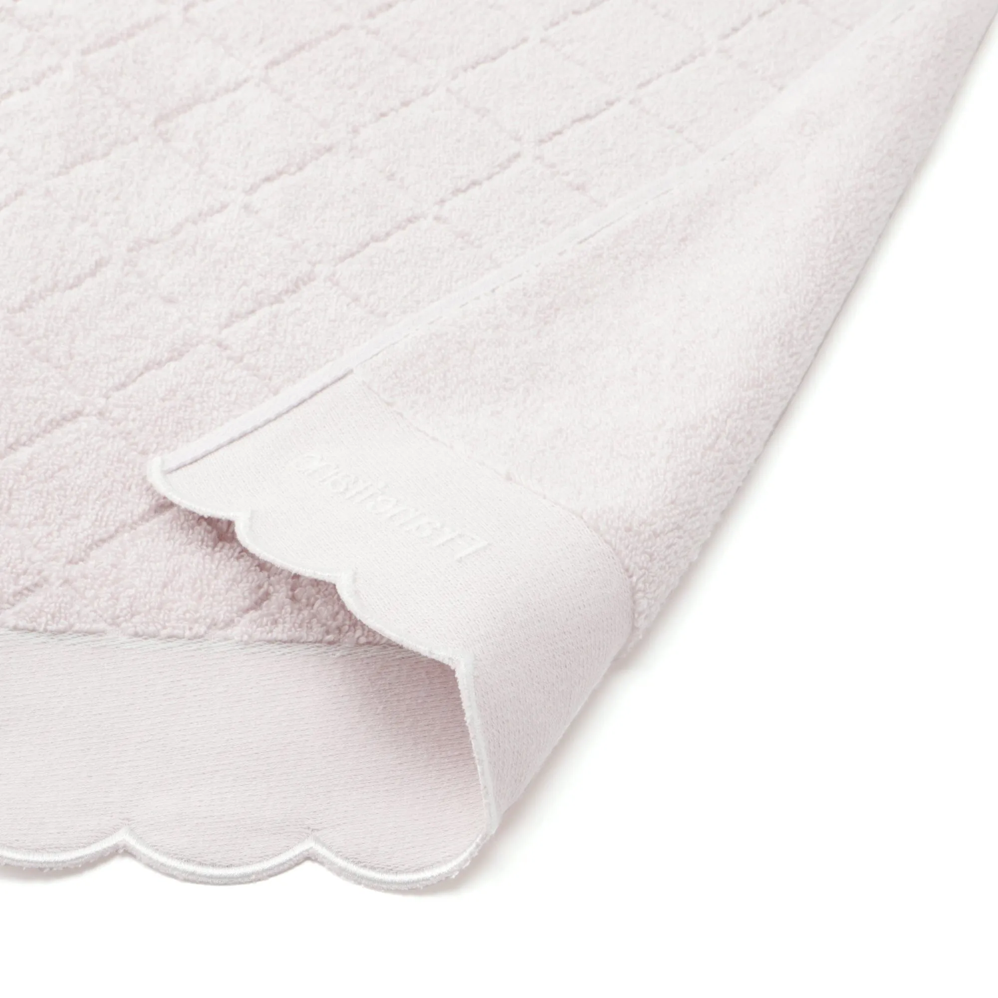 Antibacterial And Deodorizing Quilt Scallop Bath Towel, Pink